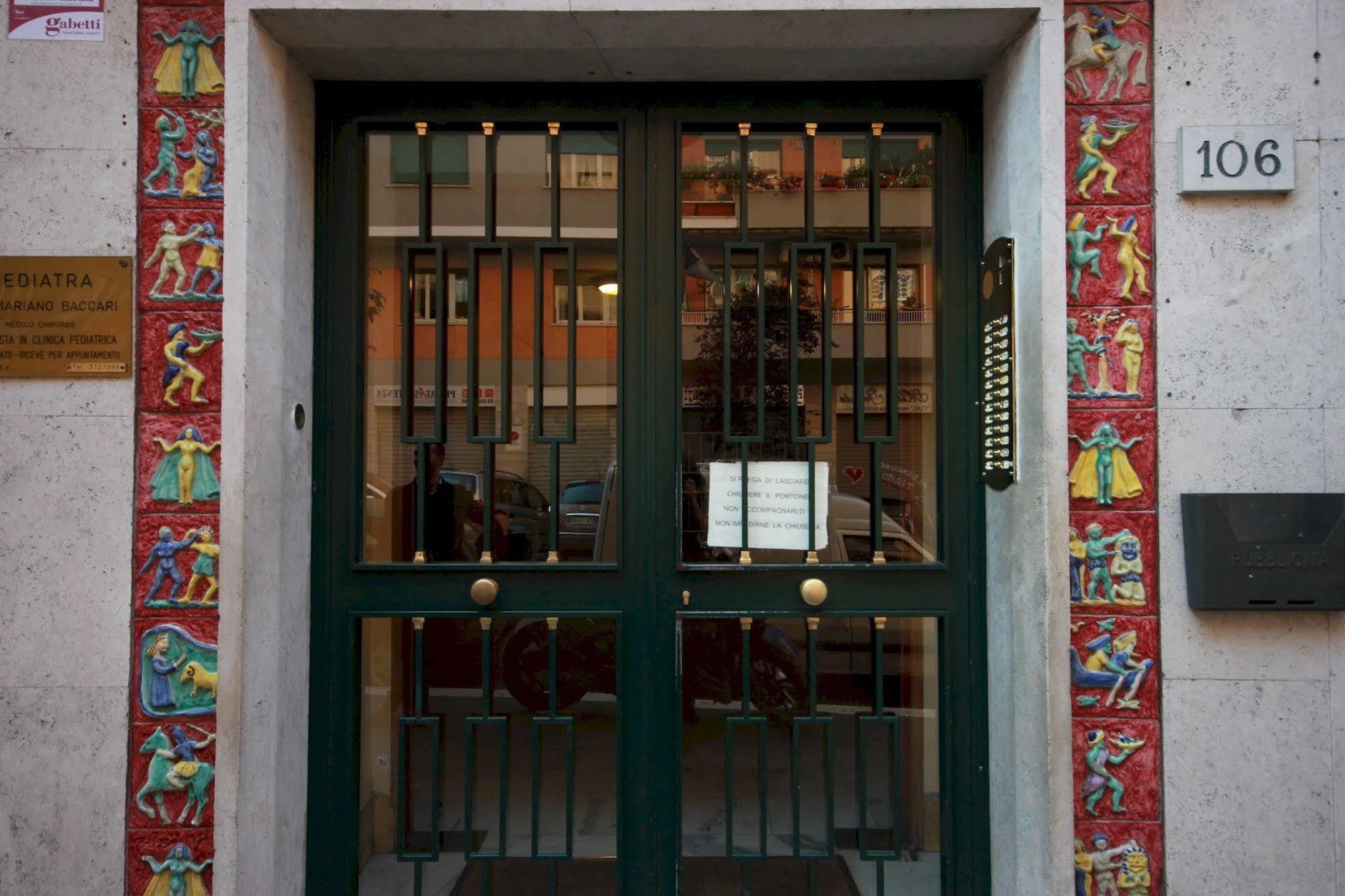 Le Piazze Di Roma Bed & Breakfast Dış mekan fotoğraf